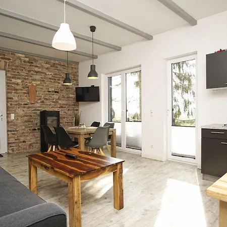 Apartamento Naturnah, Mit Terrasse, Garten Und Meerblick - Auf Dem Teschenberg *